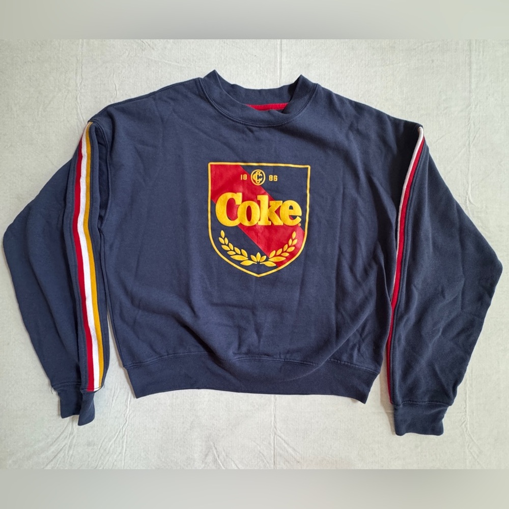 Coca-Cola crewneck sweatshirt navy blue, Size Small.